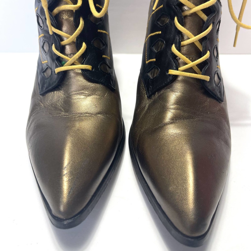 JOHN FLUEVOG Deliverance Brit Regal Ankle Boots in Bronze Size 7.5 - Picture 5 of 16